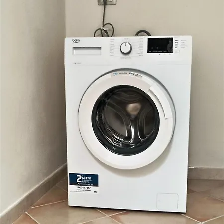 Le Castellane קאסטלסארדו