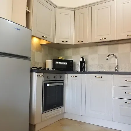 Le Castellane Apartment *